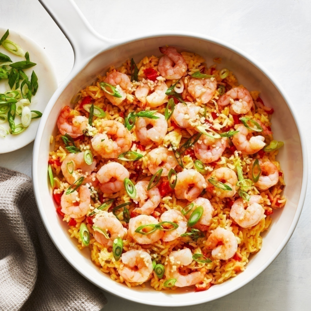 ONE-PAN GARLICKY SHRIMP & RICE