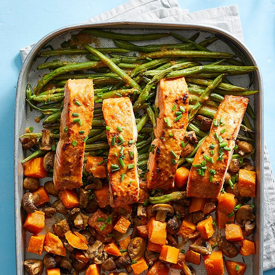 GINGER-TAHINI OVEN-BAKED SALMON & VEGETABLES