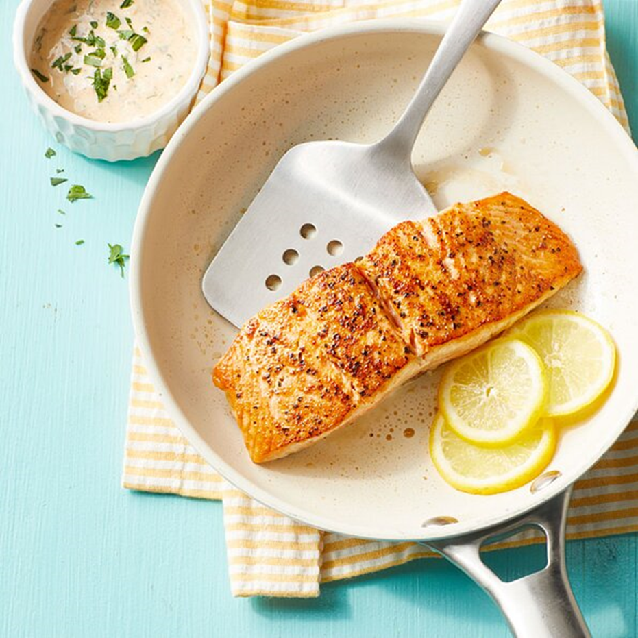 CAJUN SALMON WITH GREEK YOGURT REMOULADE