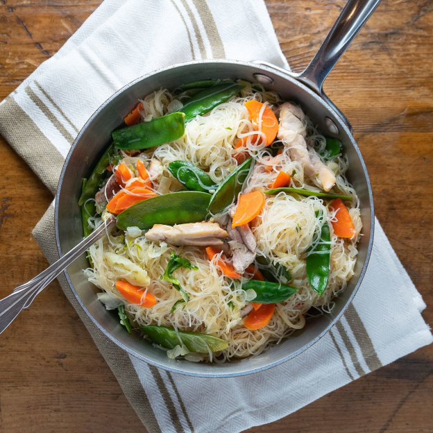 FILIPINO PANCIT BIHON